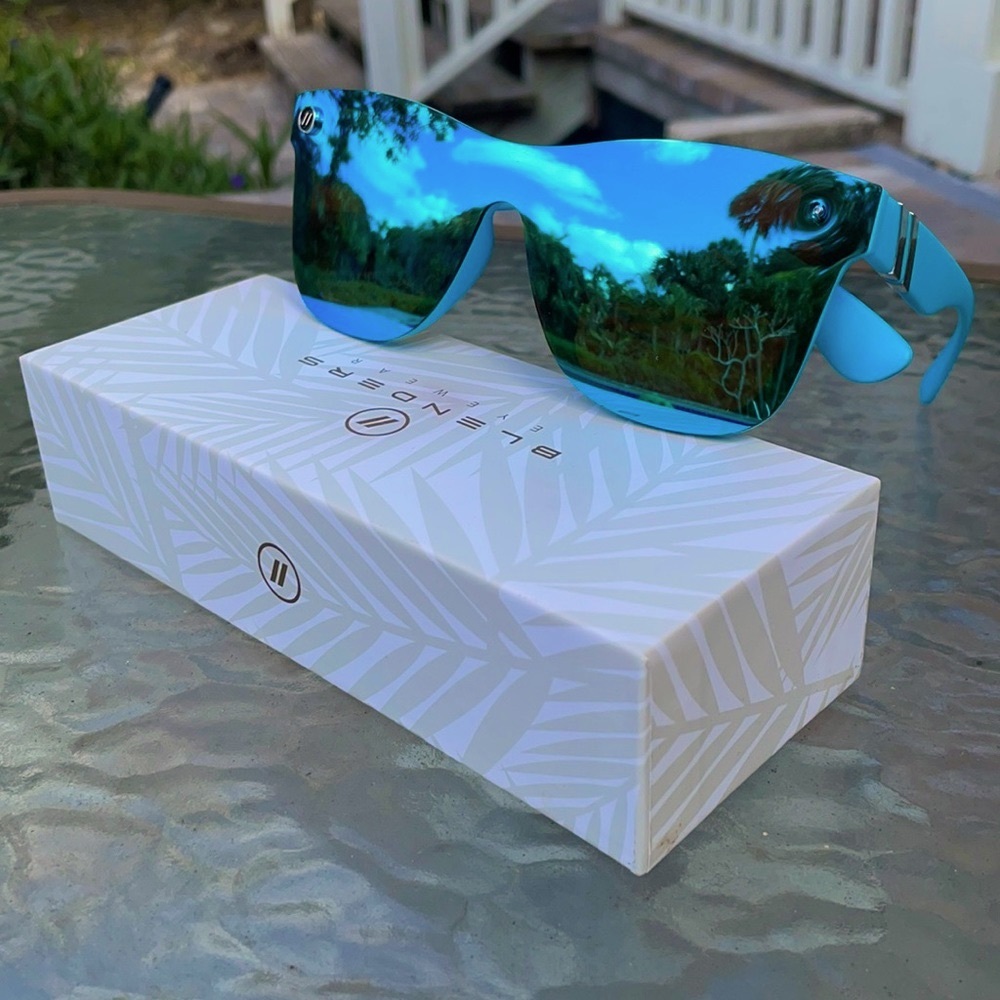 Blenders Unisex Sunglasses